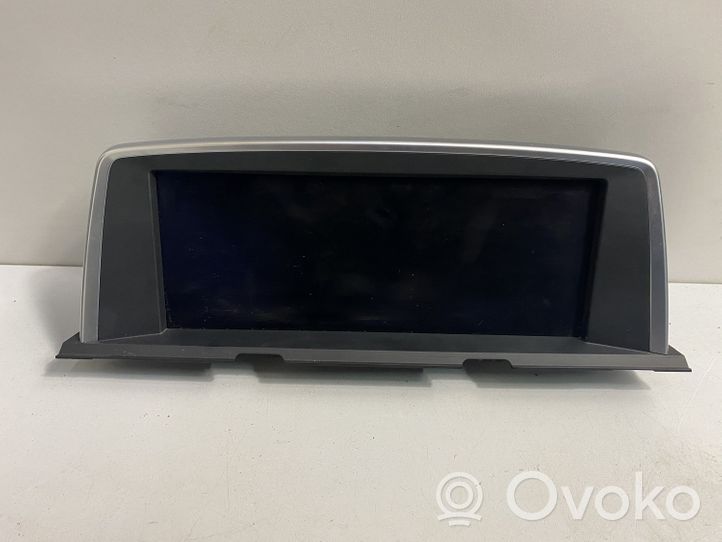 BMW 6 F12 F13 Panel / Radioodtwarzacz CD/DVD/GPS 9257009