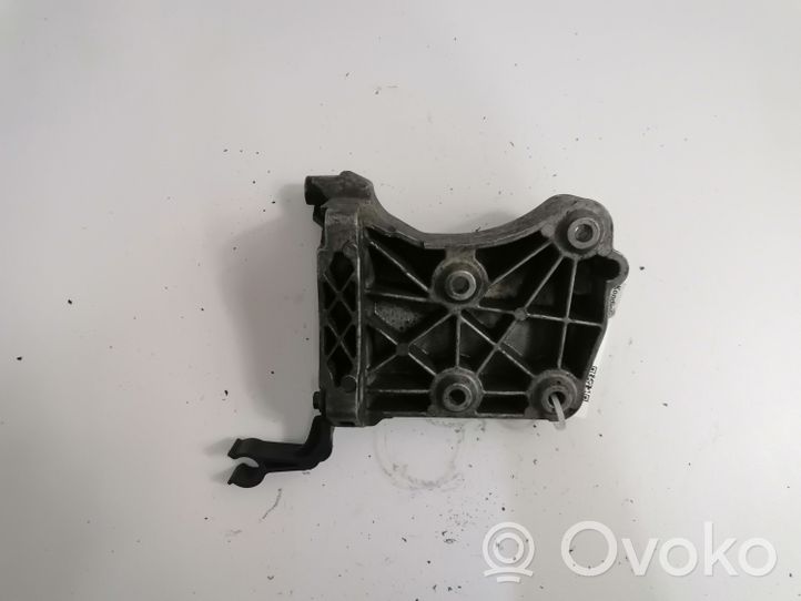 BMW 3 E92 E93 A/C compressor mount bracket 7796352