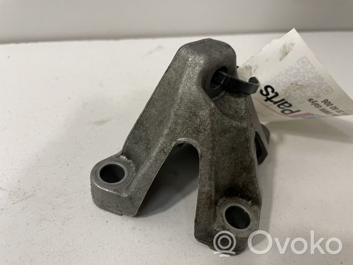 BMW 7 G11 G12 Support pompe injection à carburant 8578006