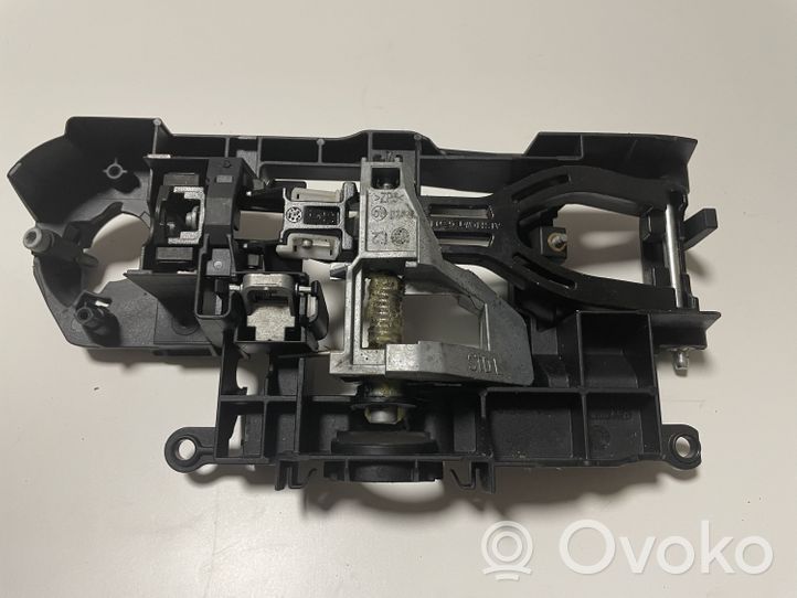 BMW 5 F10 F11 Manecilla interna puerta trasera 1234567