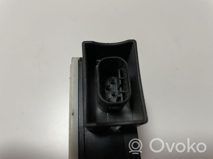 BMW X5 E70 Acceleration sensor 6782371