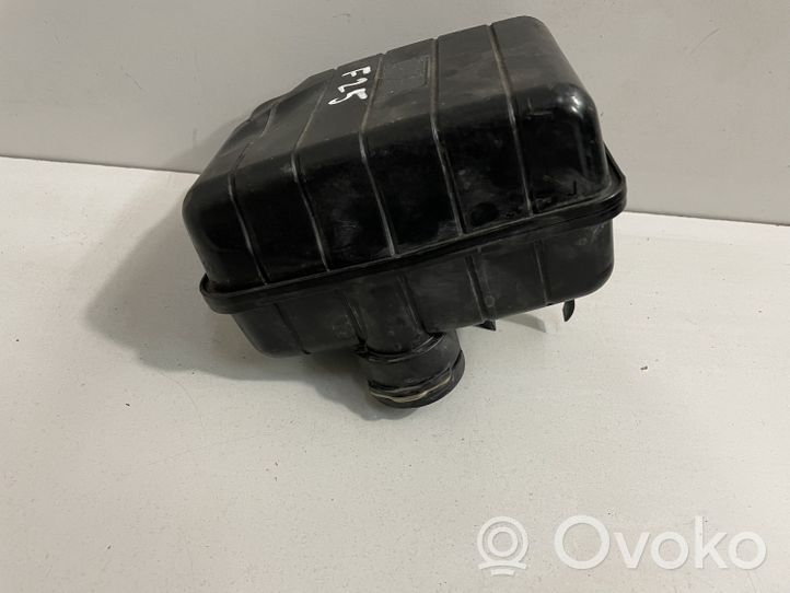 BMW X3 F25 Įsiurbimo rezonatorius 8512249