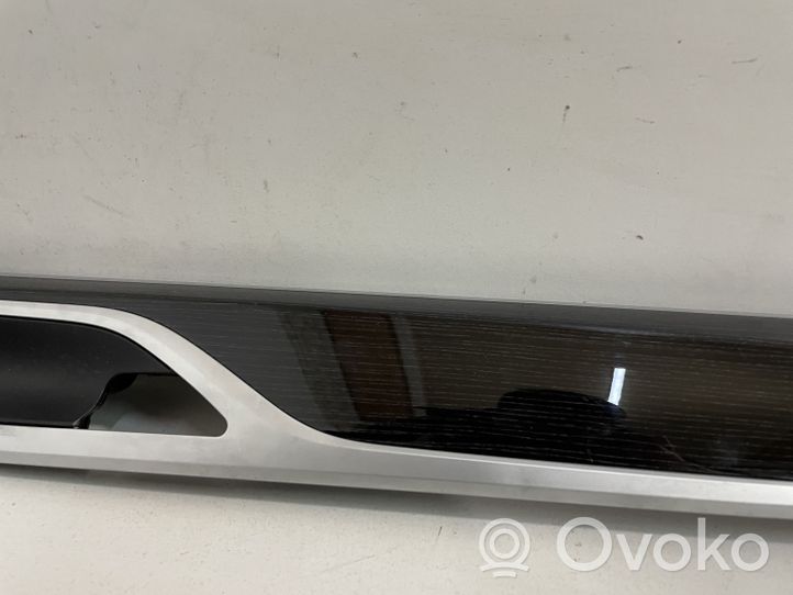 BMW 7 G11 G12 Altro elemento di rivestimento della portiera anteriore 7851832