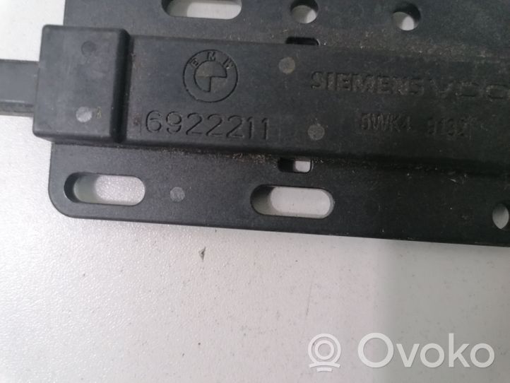 BMW X5 E70 Antenne intérieure accès confort 6922211