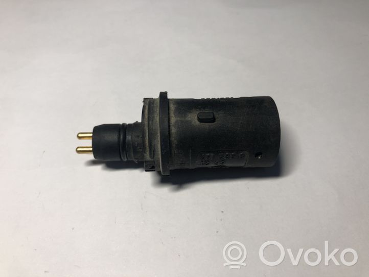 BMW 3 E36 Capteur de stationnement PDC 8352137