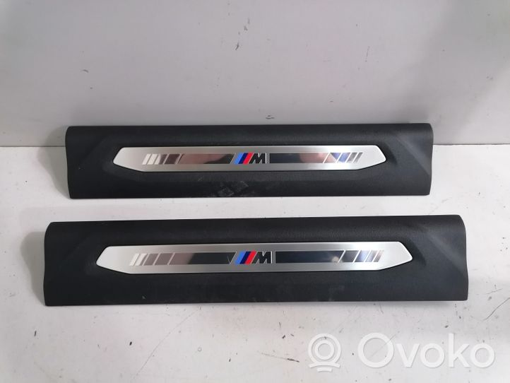 BMW 2 F44 Garniture de protection de seuil intérieur 8096790