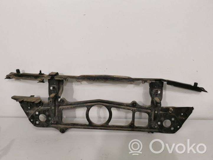 BMW 7 E38 Pannello di supporto del radiatore 1234567