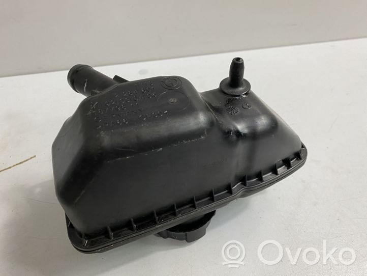 BMW 4 F32 F33 Serbatoio di compensazione del liquido refrigerante/vaschetta 2284601