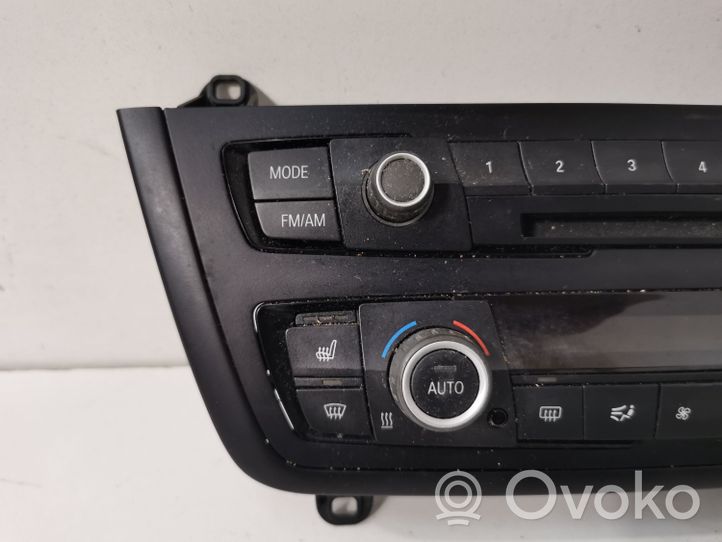 BMW 3 F30 F35 F31 Salono ventiliatoriaus reguliavimo jungtukas 9287341