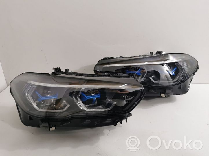 BMW X6M G06 F96 Lampy przednie / Komplet 5A279B2