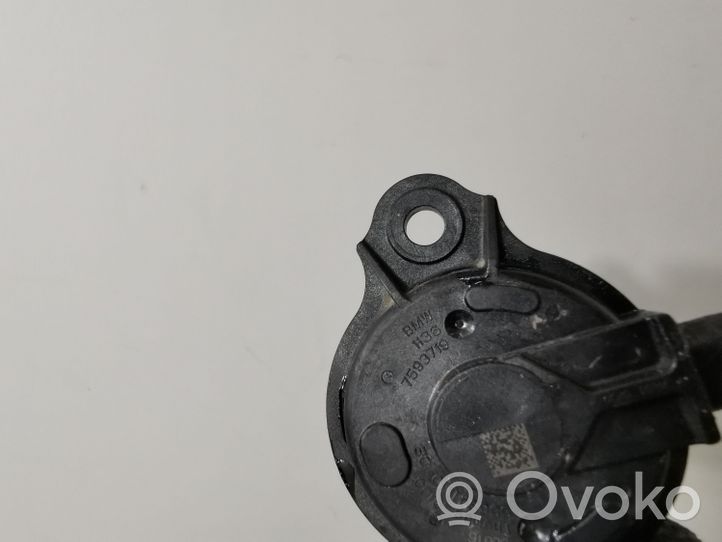 BMW 3 F30 F35 F31 Camshaft vanos timing valve 7593719