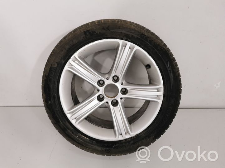 BMW 3 F30 F35 F31 R 12 anglies pluošto ratlankis (-iai) 6796242