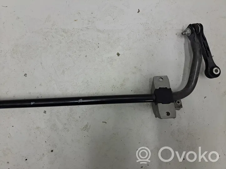 BMW 8 G15 Tylny stabilizator / drążek 6865970