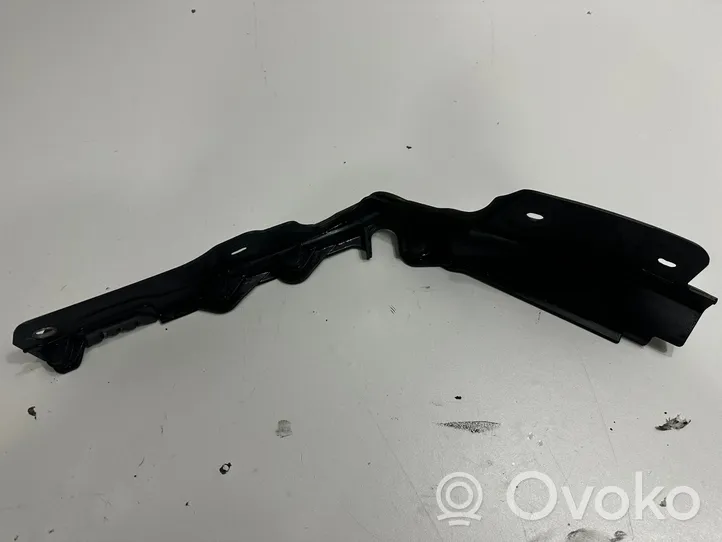 BMW 3 F30 F35 F31 Kita variklio skyriaus detalė 7331241