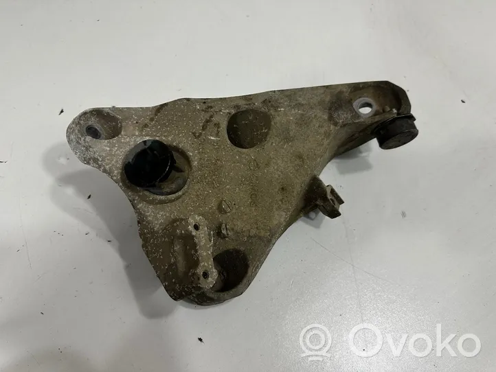 BMW X6 F16 Engine mounting bracket 6859785