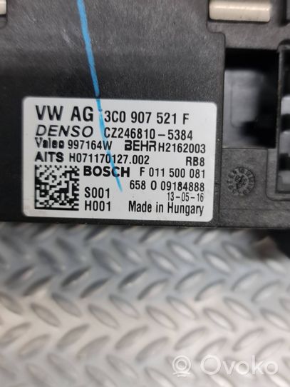 Volkswagen PASSAT B7 Pečiuko ventiliatoriaus reostatas (reustatas) CZ2468105384