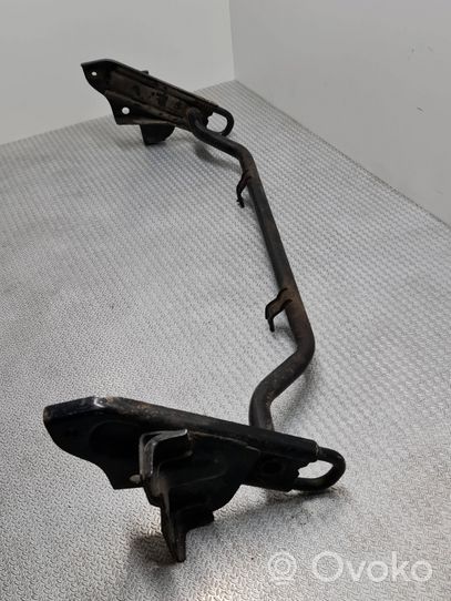 Mitsubishi Pajero Front anti-roll bar/sway bar 