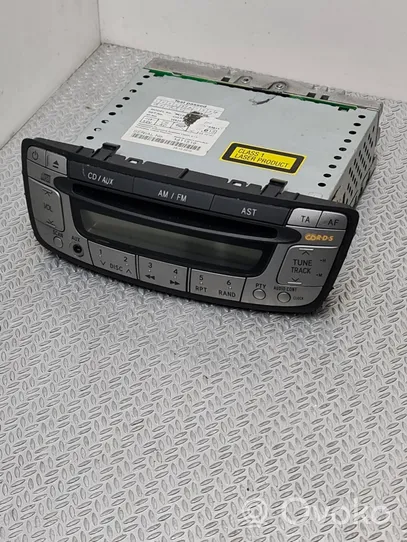 Toyota Prius (XW20) Radio/CD/DVD/GPS-pääyksikkö 86120