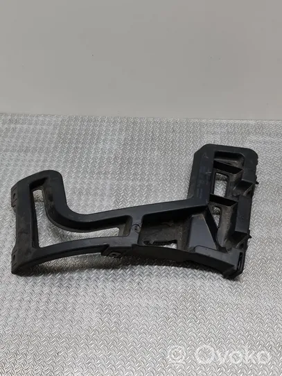 Peugeot 5008 Support de pare-chocs arrière 9686247680