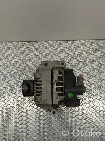 Suzuki Swift Generatore/alternatore TG9S021