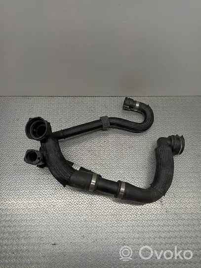 Land Rover Range Rover Evoque L551 Engine coolant pipe/hose K8D28260BB