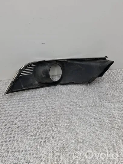 Renault Megane IV Grille antibrouillard avant 261A32853R