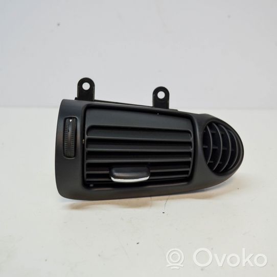 Mercedes-Benz CLC CL203 Copertura griglia di ventilazione cruscotto A2038302754