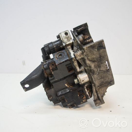 Audi A8 S8 D3 4E Pompe d'injection de carburant à haute pression 057130755G