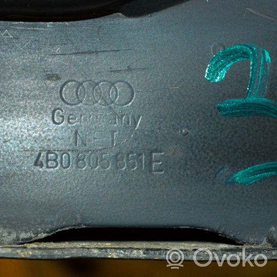 Audi A6 S6 C5 4B Apatinė dalis radiatorių panelės (televizoriaus) 4B0805851E