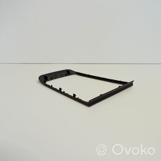 Skoda Octavia Mk2 (1Z) Rivestimento in plastica cornice della leva del cambio 1013742BE9