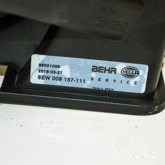 Seat Ibiza IV (6J,6P) Lämmittimen puhallin 8EW009157
