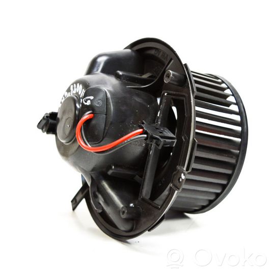 Audi Q3 8U Soplador/ventilador calefacción 1K2820015G