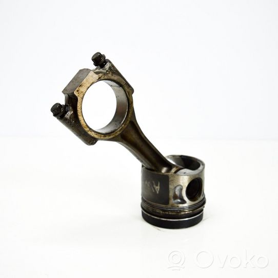 Audi A4 S4 B6 8E 8H Piston 038J