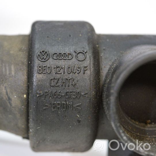 Audi A4 S4 B6 8E 8H Tube d'admission d'air 8E0121049F