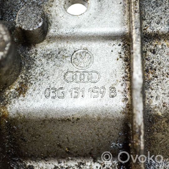 Audi A4 S4 B7 8E 8H Cita veida dzinēja nodalījuma detaļa 03G131159B