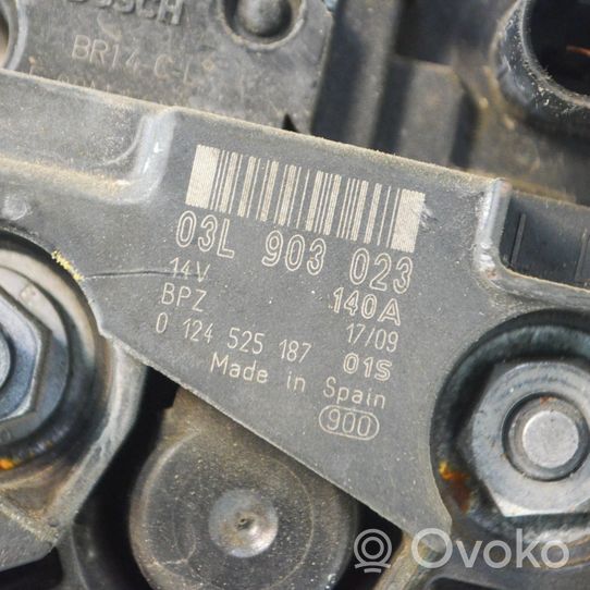 Audi Q3 8U Ģenerators 03L903023