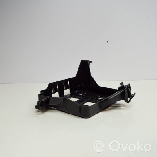 Audi A4 S4 B9 Kita salono detalė 8W0907368