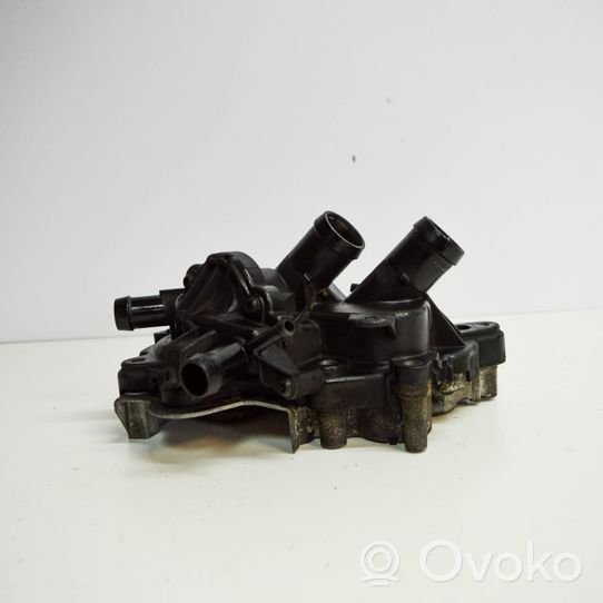 Audi A4 S4 B9 Vesipumppu 04E121042L