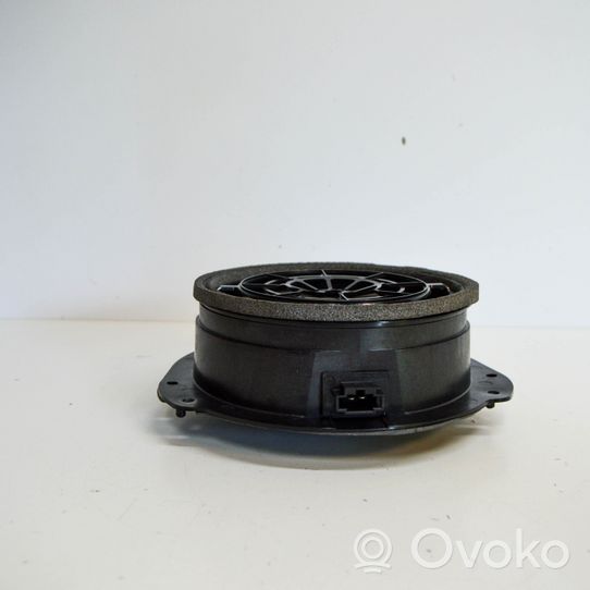 Audi A4 S4 B9 Enceinte de porte arrière 8W5035411