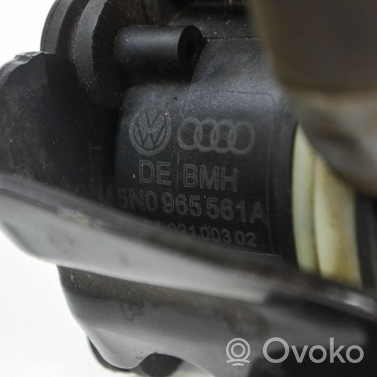 Audi A5 Sportback 8TA Pompa elettrica dell’acqua/del refrigerante ausiliaria 5N0965561A
