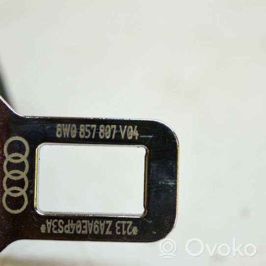 Audi A3 S3 8V Pas bezpieczeństwa fotela tylnego środkowego 8V0857807