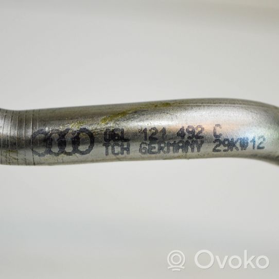 Audi A5 8T 8F Tuyau d'admission d'air turbo 06L121492C