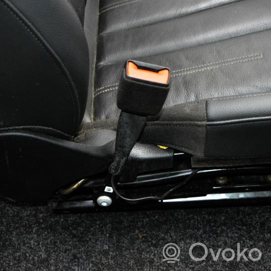 Audi A5 Siège conducteur avant 8W0881105AJ