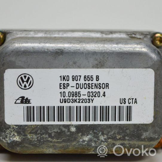 Volkswagen Golf V Kiihdytysanturi 1K0907655B