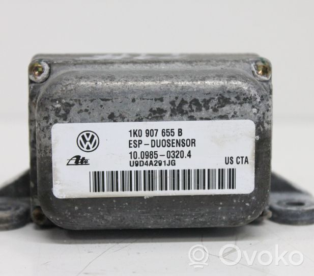 Volkswagen Golf V Kiihdytysanturi 1K0907655B