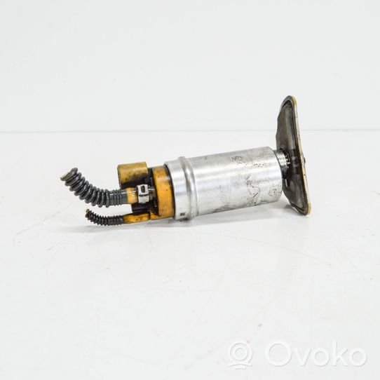 Volkswagen Golf V Pompe à carburant 993762120