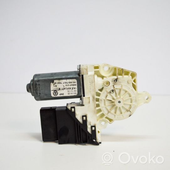 Volkswagen Jetta III Takaoven ikkunan nostomoottori 1K5839401B