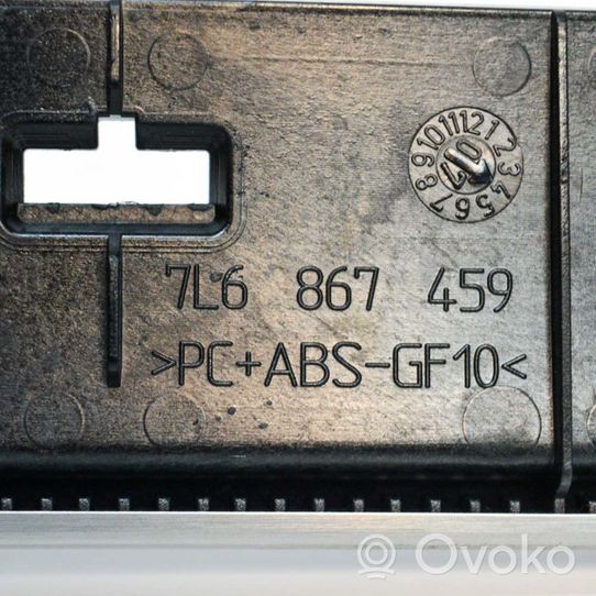 Volkswagen Touareg I Poignée intérieure de porte arrière 7L6867459