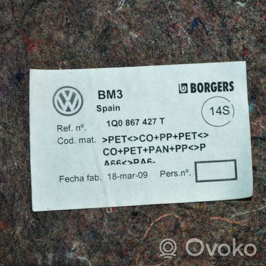 Volkswagen Eos Tavaratilan/takakontin alempi sivuverhoilu 1Q0867427T