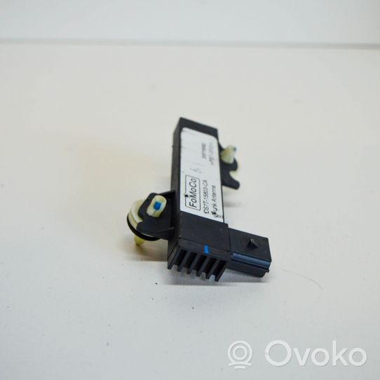 Ford Mustang VI Radion pystyantenni DS7T15603CA